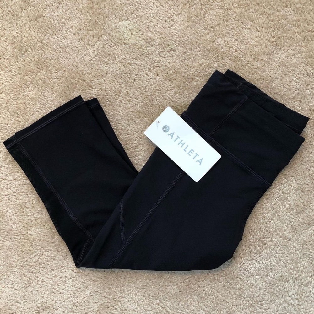 Athleta Black Action Crop Leggings size XS